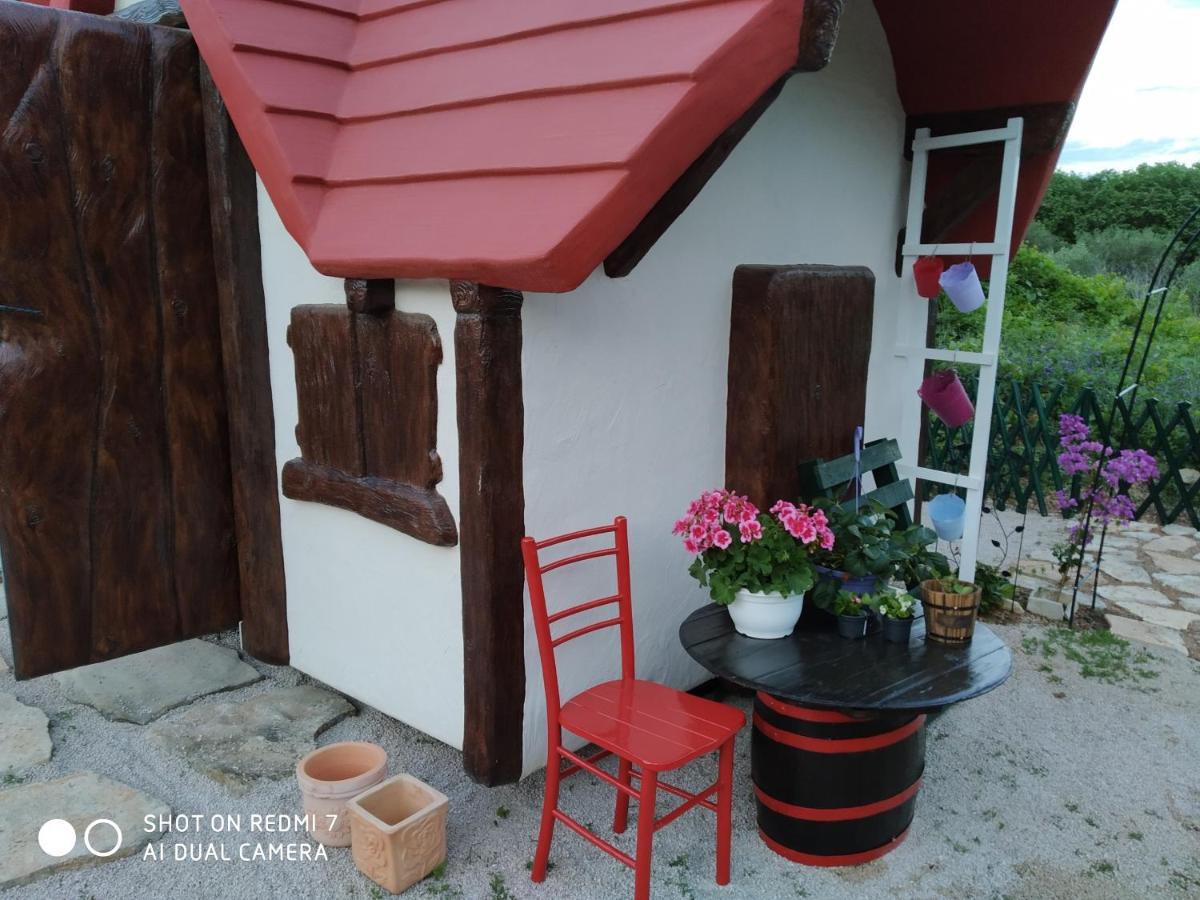 Krka Fairytale Little Castle Ξενοδοχείο Skradin Εξωτερικό φωτογραφία